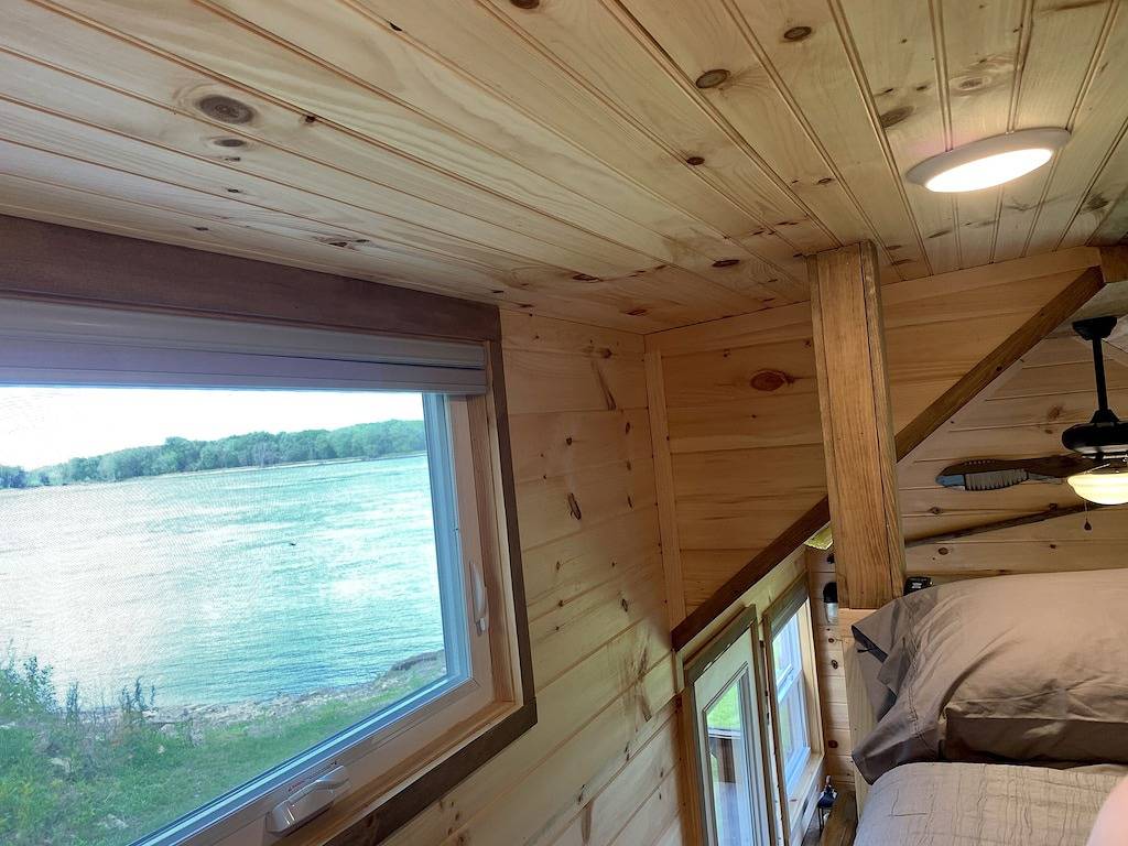 Log Cabin for 4 Guests in Bellevue (IA), Iowa