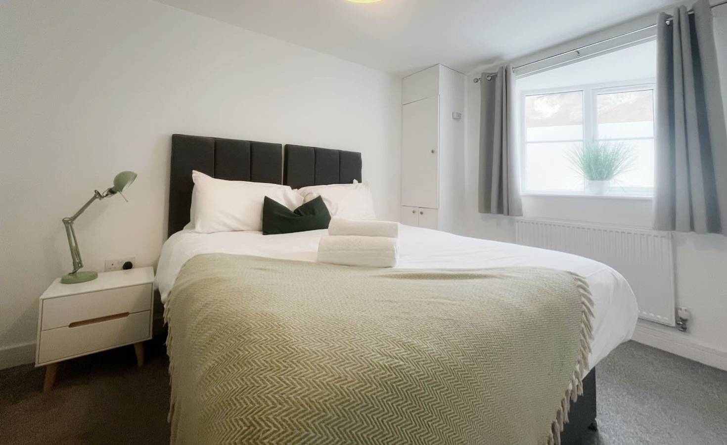 Apartment for 4 People in Bristol, South West England