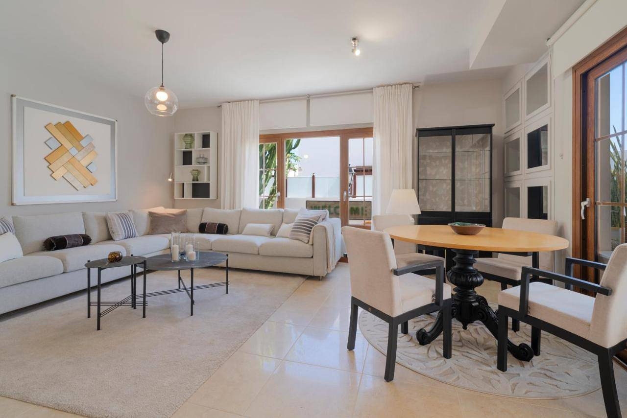 Villa in Costa Teguise, Teguise