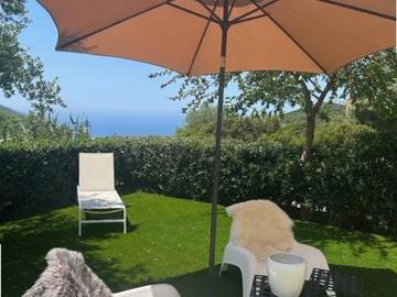 Gîte pour 4 personnes, avec terrasse à Villanova