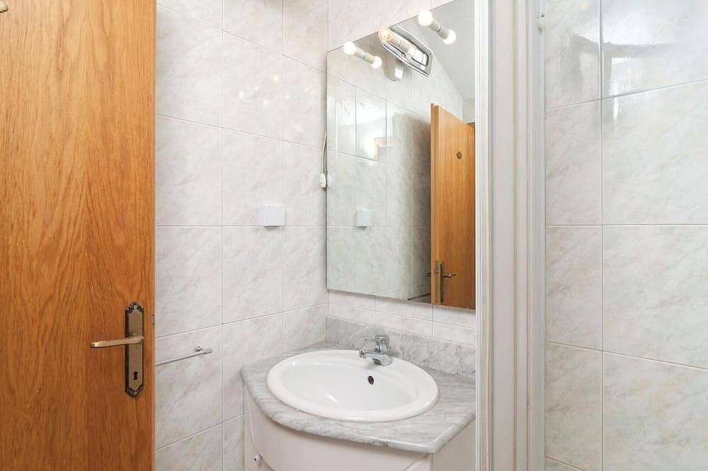 Apartamento entero, Bonito apartamento en Supetar con vistas al mar. in Supetar, Brac