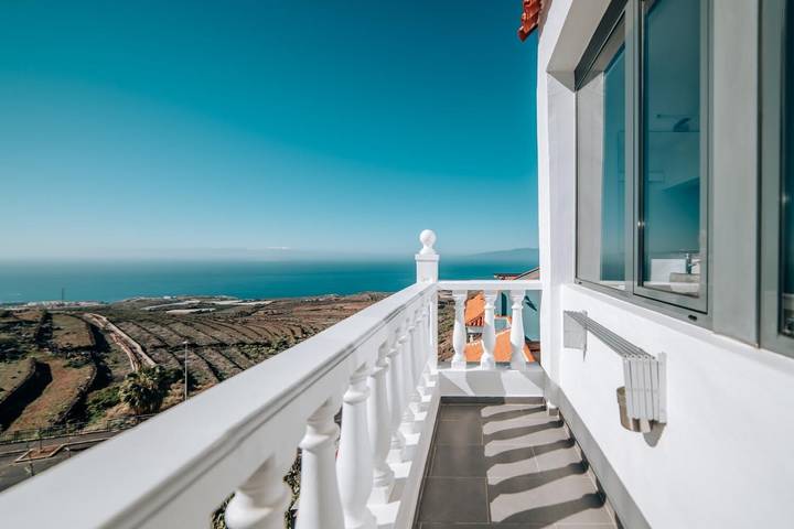 Apartament wakacyjny dla 2 osób, z balkon i jacuzzi w Adeje