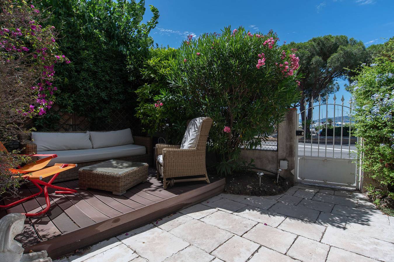 Large house with garden near the sea in Saint-Raphaël, Massif de l'Esterel