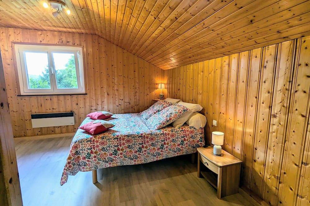 Cozy Mountain Home, Near Skiing, Hiking, and Christmas Markets in Anould, Saint-Dié-des-Vosges