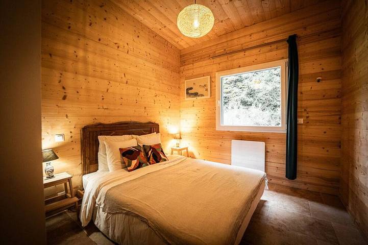 Gîte pour 10 personnes, avec piscine ainsi que jacuzzi et jardin à Barbey-Seroux - 3
