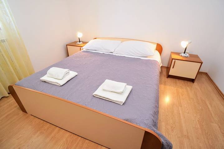 Ferienwohnung für 4 Personen, mit Balkon und Ausblick in Savudrija