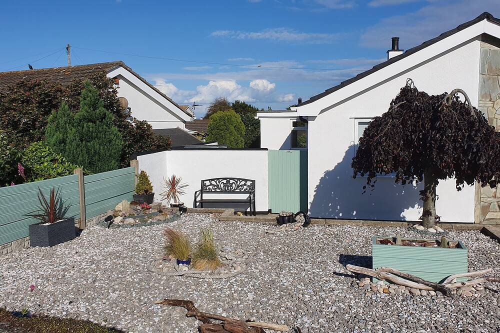 Penmon View, Moelfre, Anglesey. Mit Meer- und Bergblick. in Moelfre, Insel Anglesey