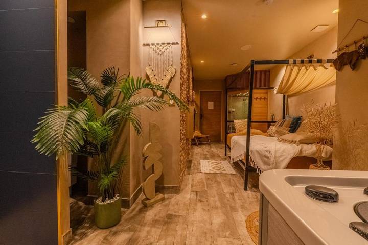 Hôtel pour 2 personnes, avec Jacuzzi ainsi que Terrasse et Sauna dans Lomme