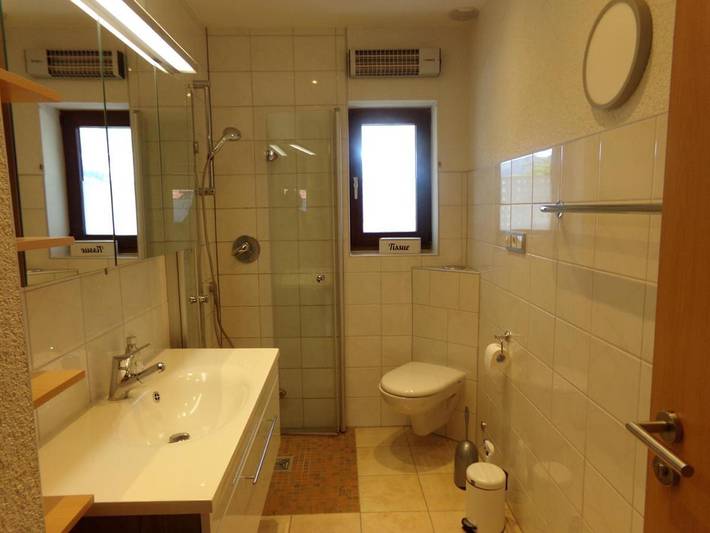 Ferienwohnung für 4 Personen, mit Balkon und Terrasse sowie Garten und Ausblick in Battenberg - 2