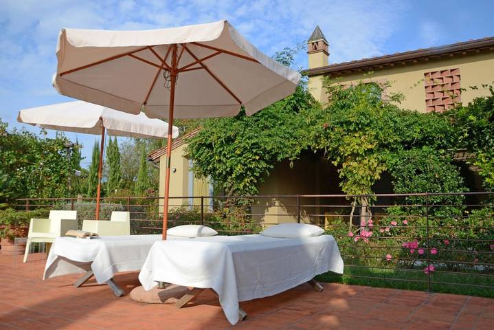 Ferienwohnung für 4 Personen, mit Garten und Pool in Lido di Camaiore