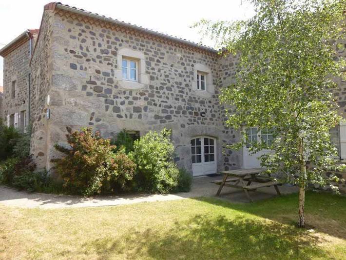 Gîte pour 8 personnes, avec Terrasse et Jardin