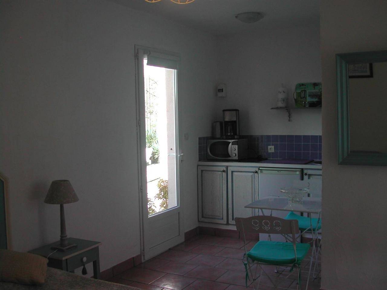 Appartement entier, Studio with Pool View in Tourtour, Région de Draguignan