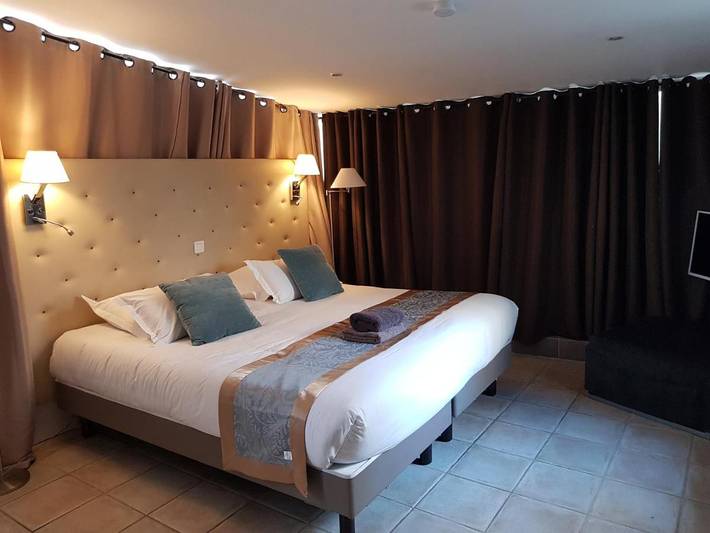 Gîte pour 2 personnes, avec vue et jardin dans Palais Des Festivals Et Des Congres - 2