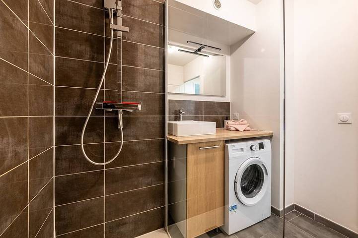 Ganze Wohnung, Appartement idéal famille – Disney & parking in Bussy-Saint-Georges, Seine-et-Marne