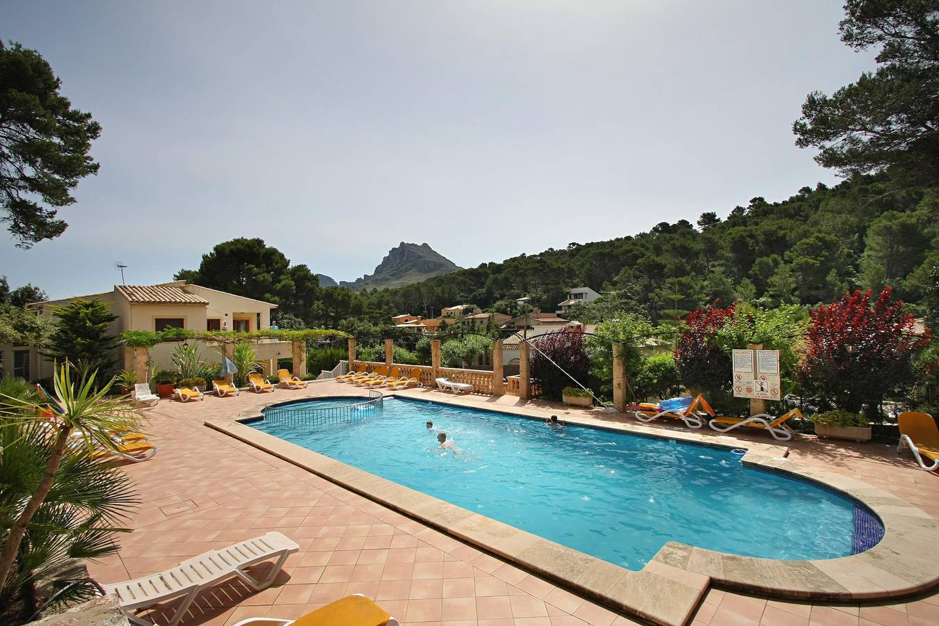 Apartamento entero, Pinos Altos 06 in Cala Sant Vicenc, Pollença