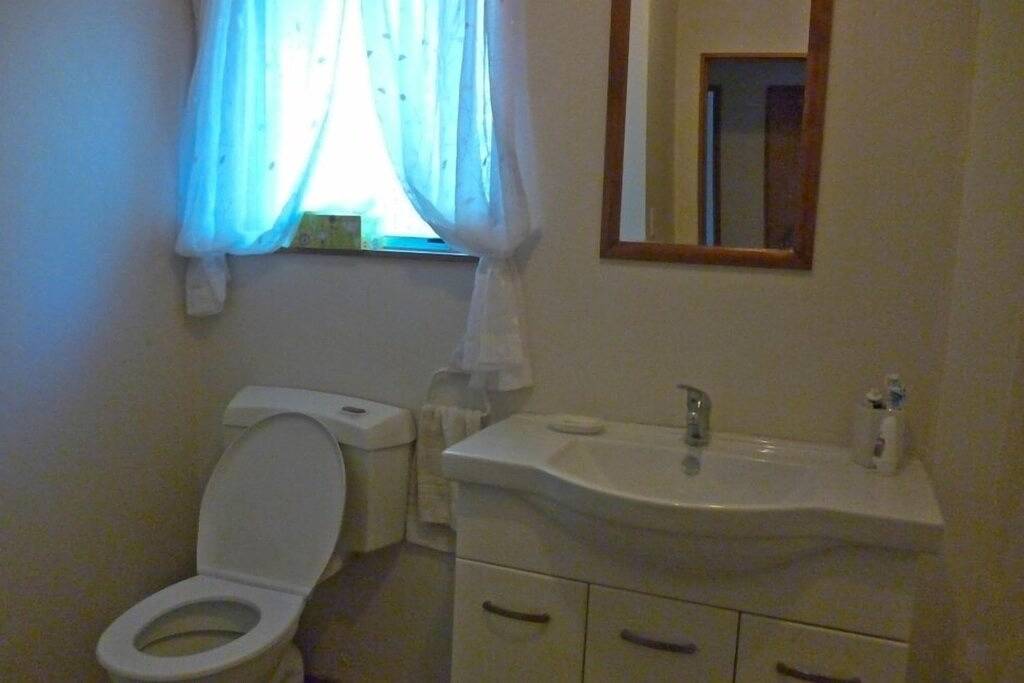 Tuis Nest- Privat und doch zentral, in der Nähe des Flusses .. in Kerikeri, Bay Of Islands