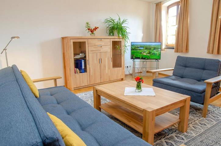Ferienwohnung für 2 Personen, mit Terrasse und Garten sowie Ausblick in Gimmeldingen