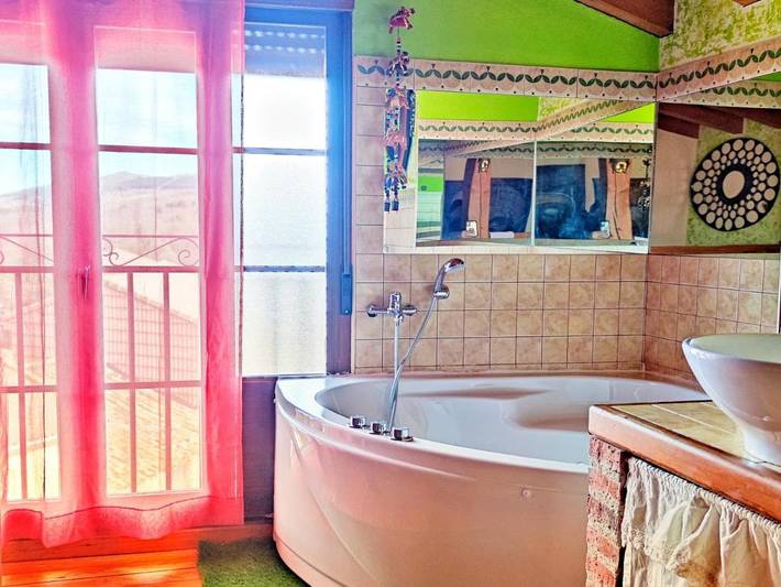 Casa rural para 2 personas, con balcón además de sauna y jacuzzi en Provincia de Ávila - 2