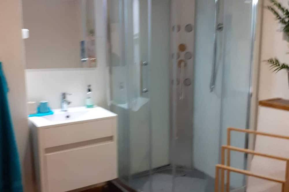 Entire apartment, Gem.fewo für 2 im Histor. Ortskern von Eller - Wandern, Radfahren, in Ediger-Eller, Cochem-Zell