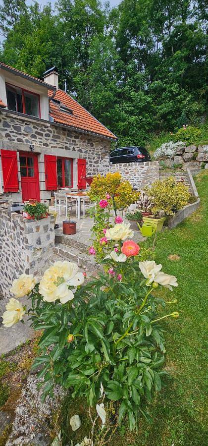 Location de vacances pour 2 personnes, avec vue et jardin, animaux acceptés à Le Monteil - 2