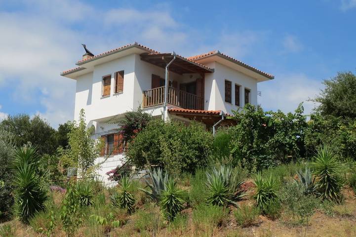 Ferienhaus für 6 Personen, mit Balkon und Garten - 1