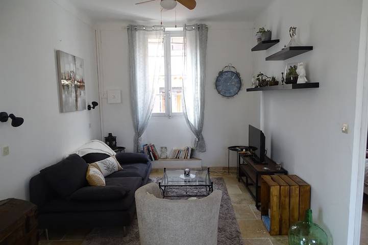 Location de vacances pour 4 personnes, animaux acceptés à Les Mayons - 4