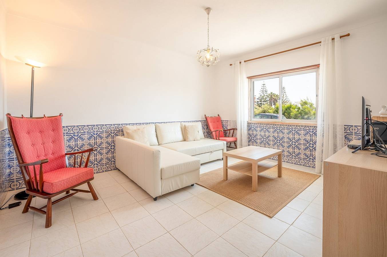 Apartamento entero, Guestready - Residencia Floral Ericeira in Praia da Foz do Lizandro, Carvoeira