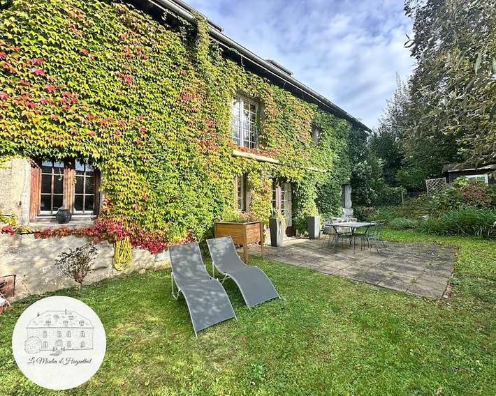 Gîte pour 8 personnes, avec terrasse à Hagenthal-le-Bas