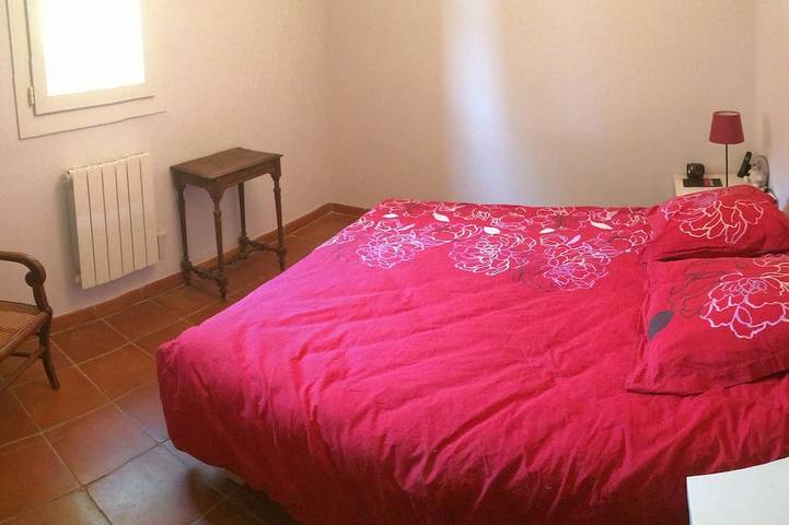 Location de vacances pour 6 personnes, avec jardin à Jouques - 2