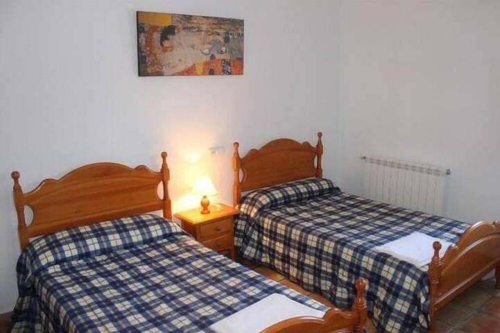 Gîte pour 25 personnes, avec balcon ainsi que jardin et piscine à Moratalla - 3