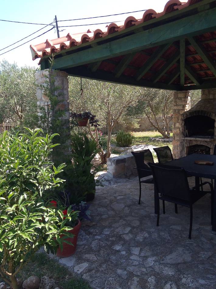 Ganze Wohnung, 2-Zimmer-Ferienwohnung mit Terrasse Kraj, Pasman -a in Ugrinici, Kraj