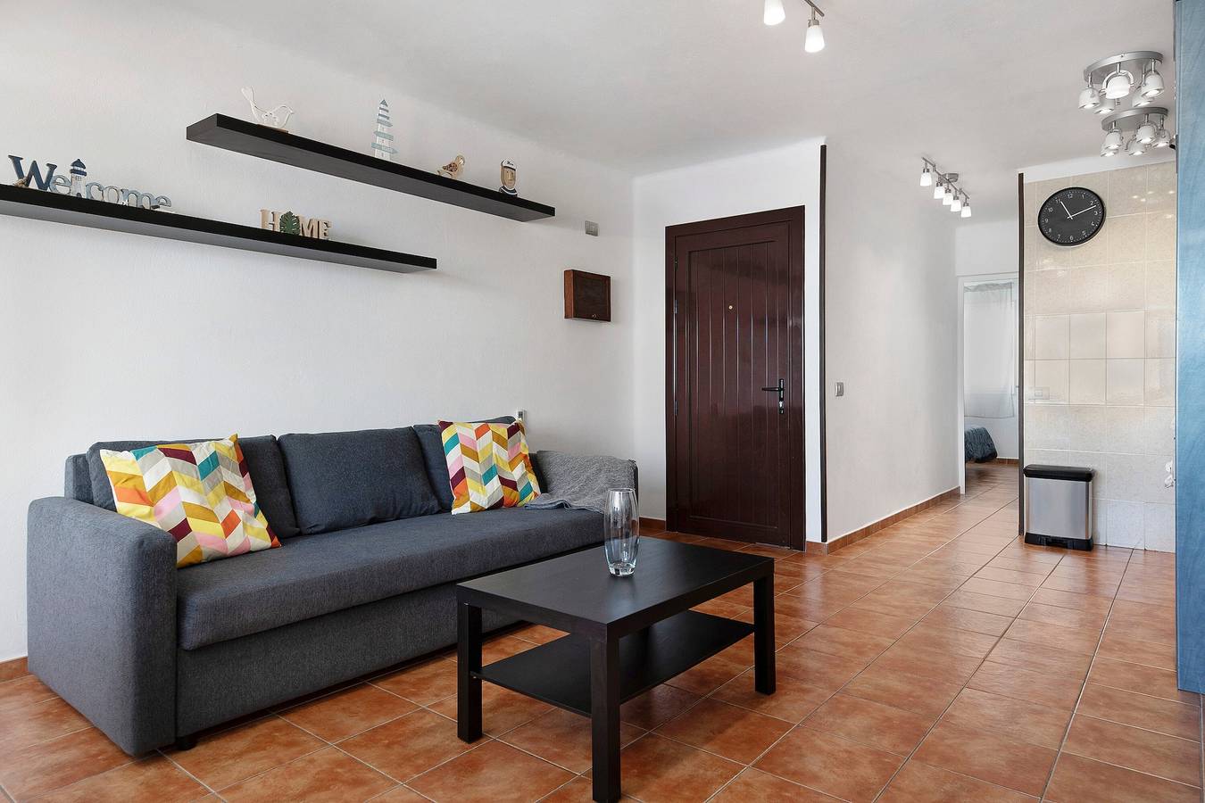 Entire apartment, Vacation Home Portonovo Relax - Puerto del Carmen with Sea View, Shared Pool & Wi-Fi in Puerto del Carmen, Tías