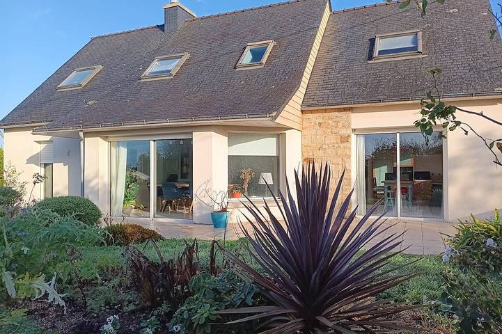 Ferienhaus für 5 Personen, mit Terrasse und Garten - 1