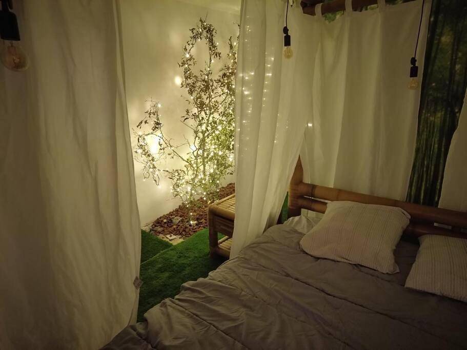 Appartement entier, Le Jardin d'Eden -Appartement de charme avec Sauna, Hammam, spa in Issoudun, Région d'Issoudun