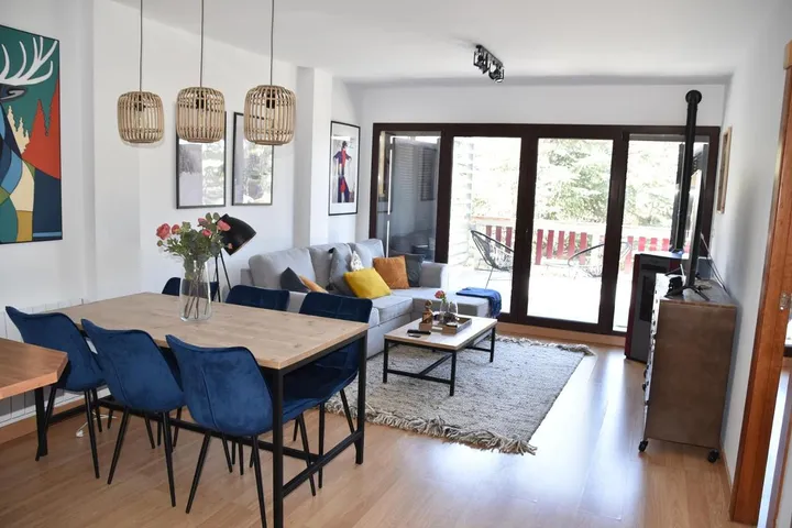 Apartamento de vacaciones para 6 personas, con balcón y vistas - 1