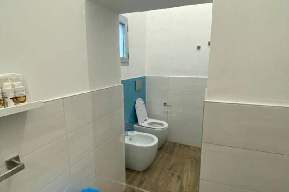 Appartamento intero, The House in the Alley Room 1 in Casale Monferrato (Villaggio), Casale Monferrato