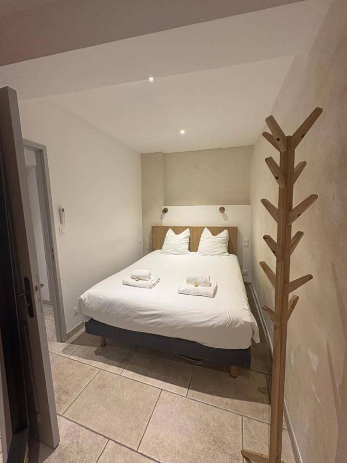 Gîte pour 2 personnes, avec vue dans Arenes D Arles - 4