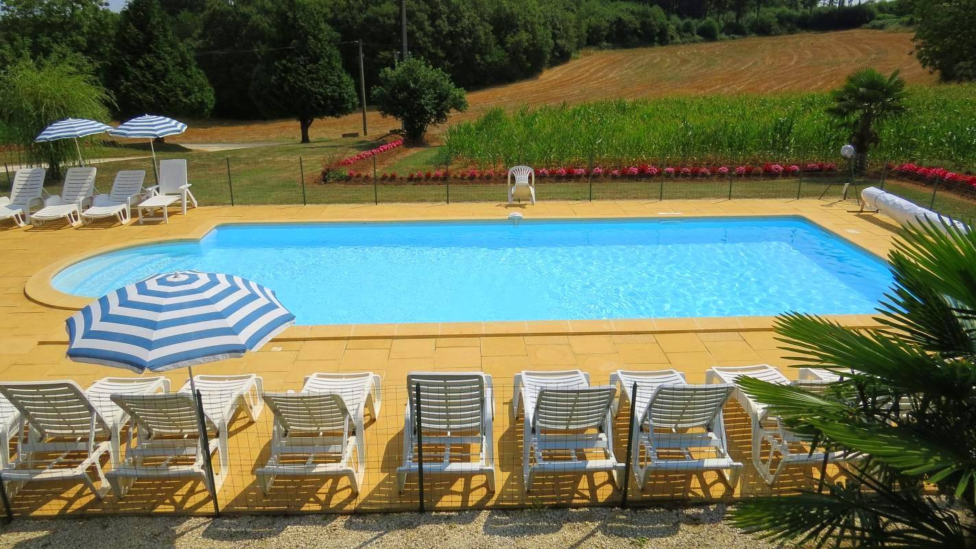 Charmant gîte de campagne pour 10 avec terrasse in Saint-Crépin-et-Carlucet, Périgord Noir