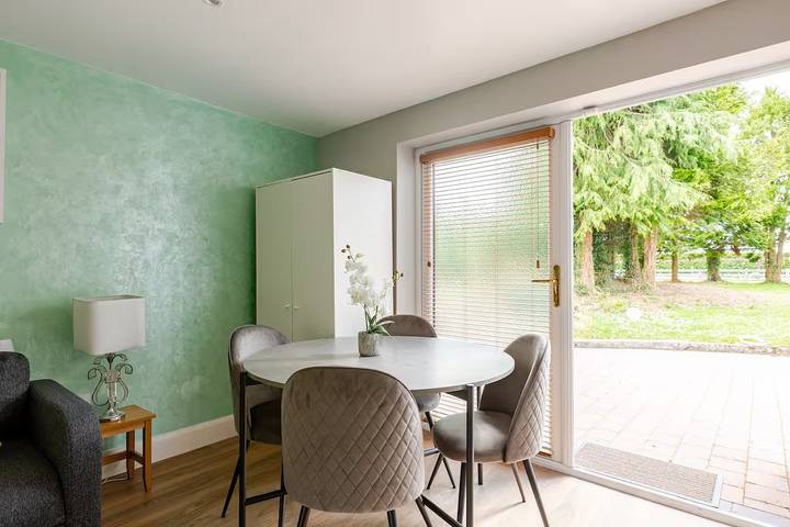 Appartement de vacances entier, Appartement de vacances pour 5 personnes avec jardin in Rathoath, Comté de Meath