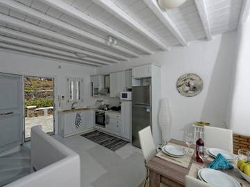 Holiday Rental for 9 People in Mykonos, Cyclades, Photo 3