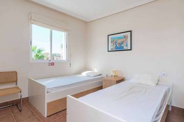 Chalet para 4 Personas en Golf Resorts Murcia, Murcia , Foto 2