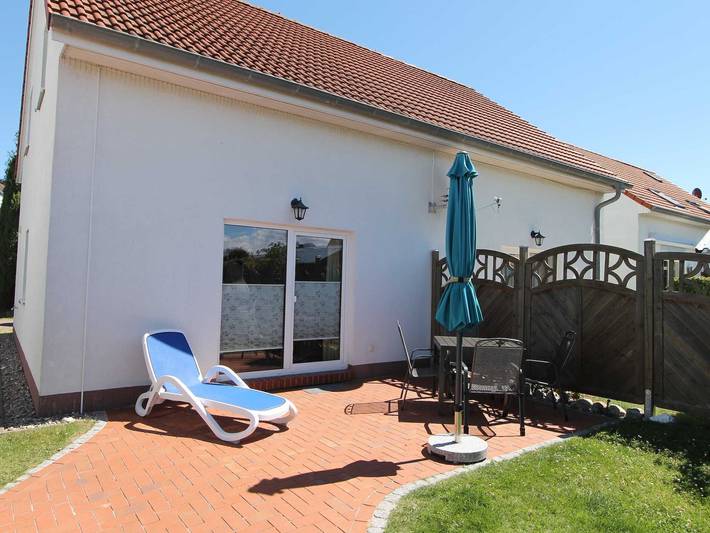 Ferienwohnung für 3 Personen, mit Terrasse und Garten in Neubukow-Salzhaff