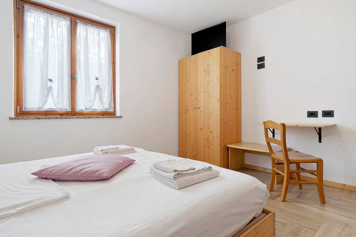 Room 'Agritur Dalcastagnè Lavanda' with Mountain View, Shared Terrace and Wi-Fi in Torcegno, Valsugana