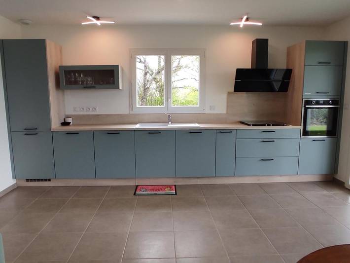 Location de vacances pour 7 personnes, avec jardin ainsi que jacuzzi et piscine à Saint-Didier-sur-Chalaronne - 4