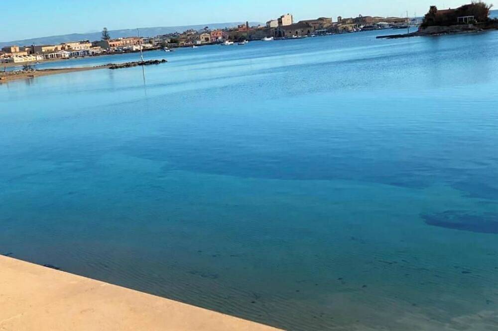 Appartamento intero, Fantastica casa con accesso diretto al mare in Marzamemi, Pachino