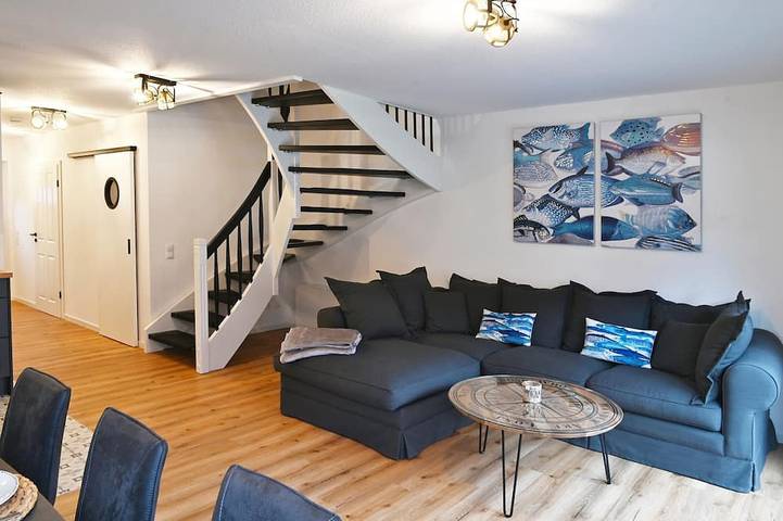 Ferienhaus für 8 Personen, mit Sauna und Terrasse sowie Garten, mit Haustier in Carolinensiel