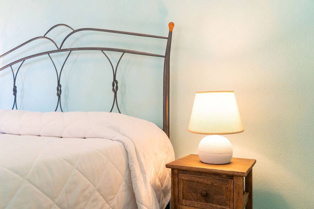 Appartamento intero, Tulipano - Due Camere da Letto Appartamento, Ospiti Massimo 4 in Posada, Provincia di Nuoro