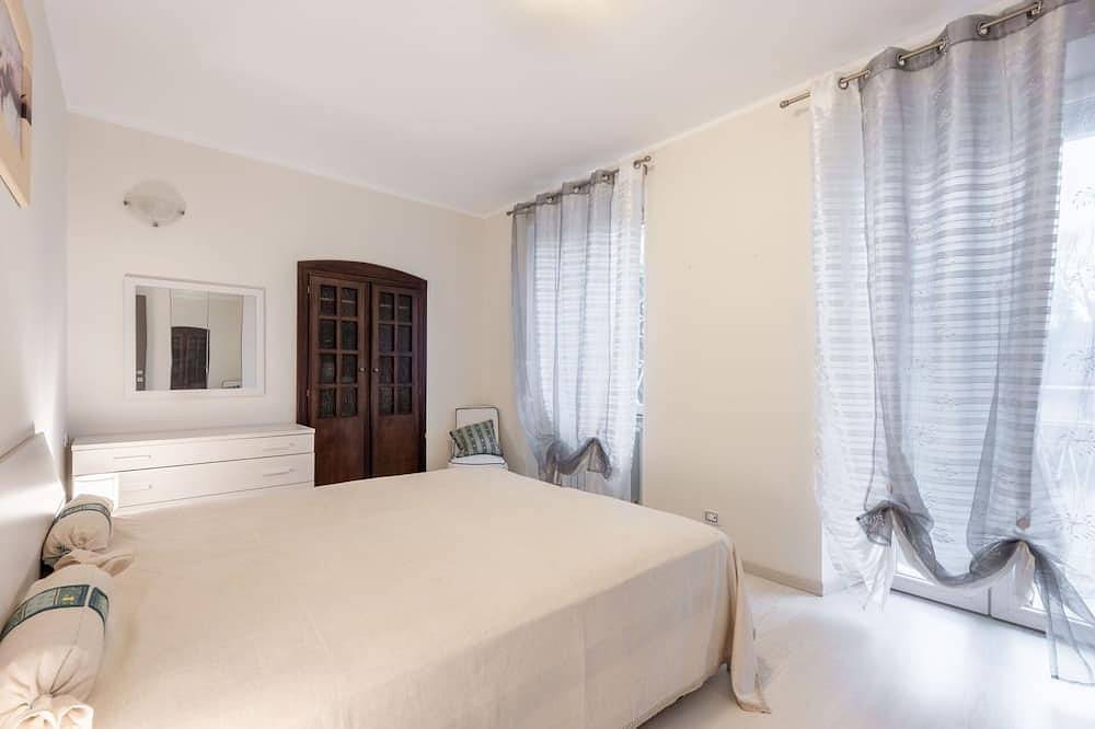 Atemberaubendes  Ferienhaus für 4 Leute mit  W-Lan, Tv und Balkon in Mergozzo, Comune di Mergozzo