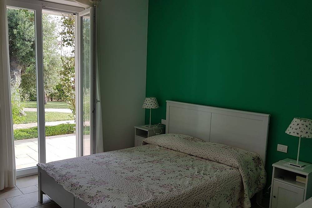 Villa Leralora - Olive Tree. Exclusive Pool Retreat in Conversano, Bari Provinz