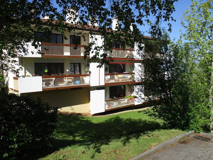 Gîte pour 4 personnes, avec terrasse et jardin